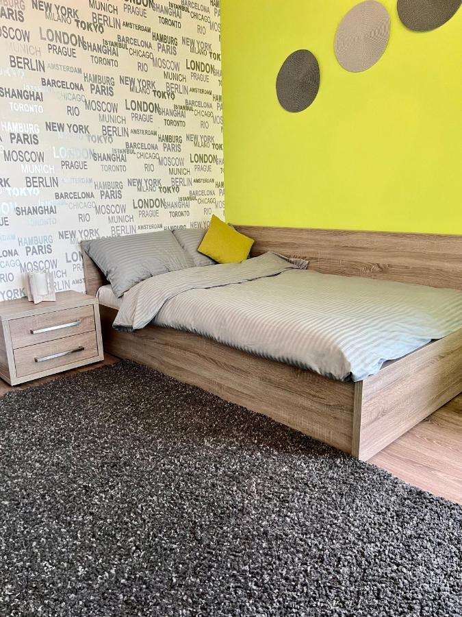 Relax. Просторі Та Затишні Апартаменти Ternopil Esterno foto